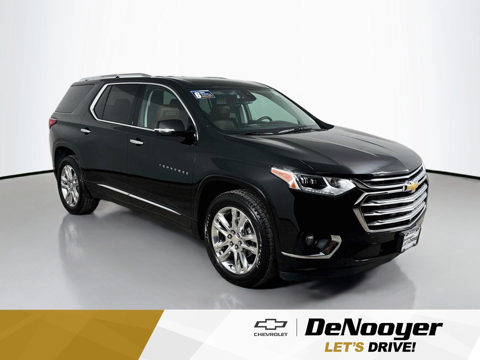 Used 2020 MOSAIC BLACK METALLIC Chevrolet High Country image 1