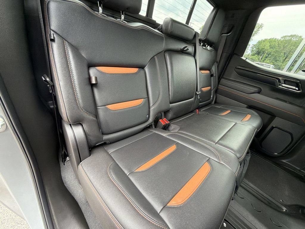Used 2024 Sterling Metallic GMC AT4 image 28
