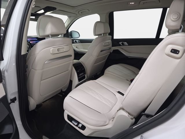 Certified Used 2024 Mineral White Metallic BMW xDrive40i image 10