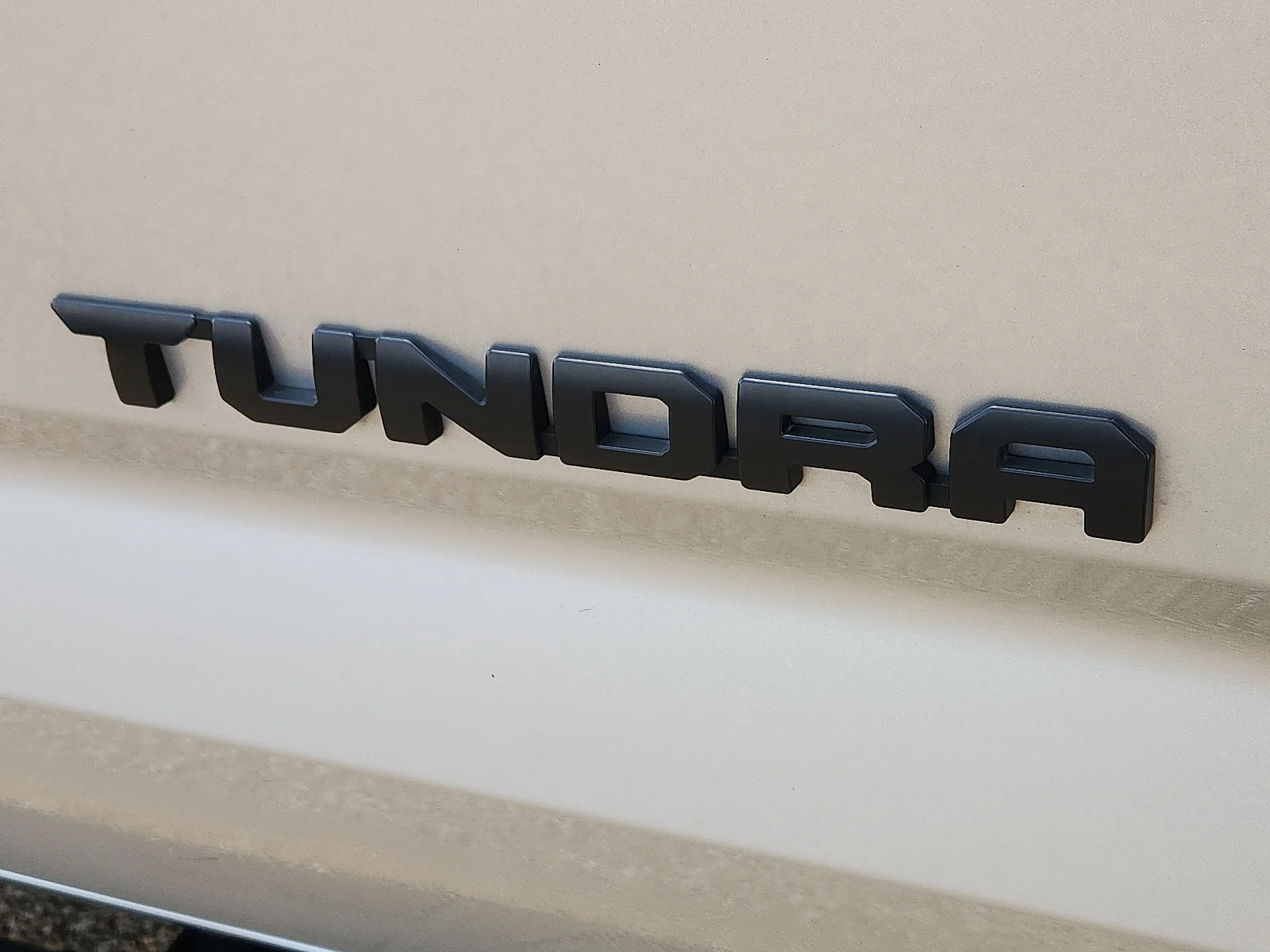 Used 2025 Silver Toyota Limited image 9