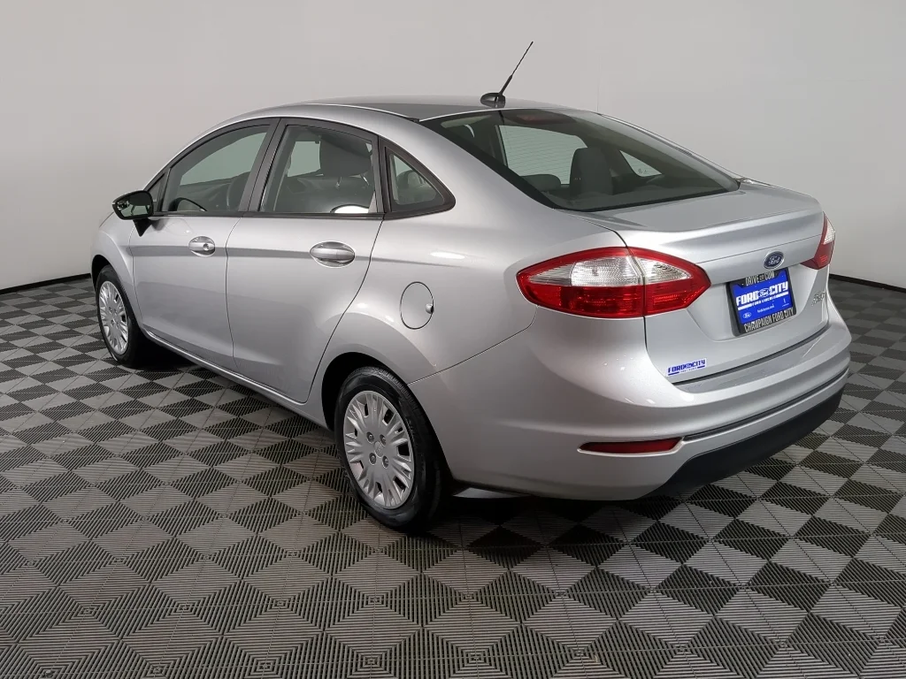 Used 2016 Silver Ford S image 6
