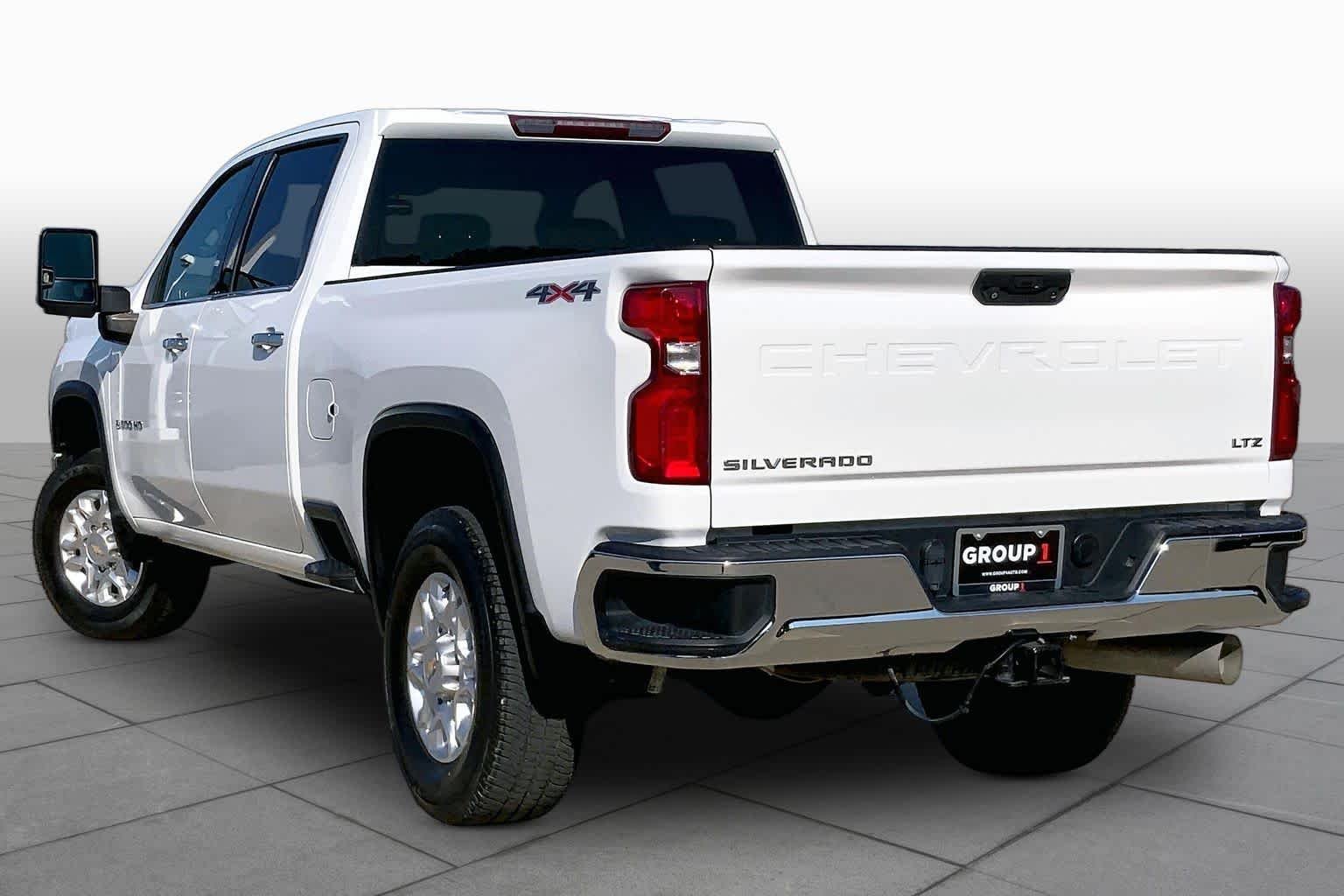 Used 2021 Summit White Chevrolet LTZ image 23
