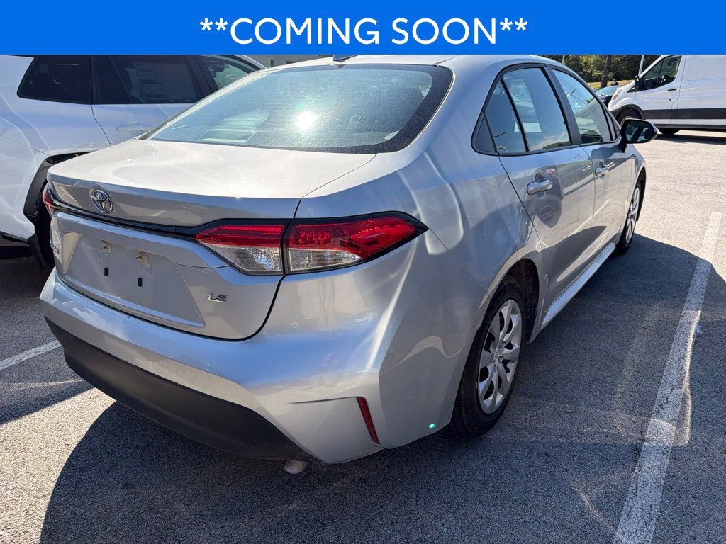 Used 2025 Silver Toyota LE image 4