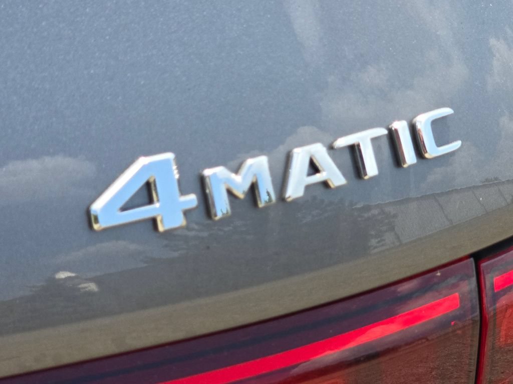 New 2026 Mountain Grey Metallic Mercedes-Benz GLB 250 image 43