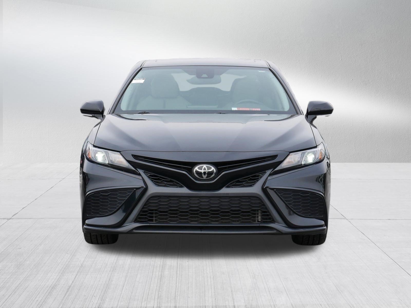 Used 2024 Toyota Camry SE with VIN 4T1T11AK0RU864872 for sale in Brooklyn Center, Minnesota