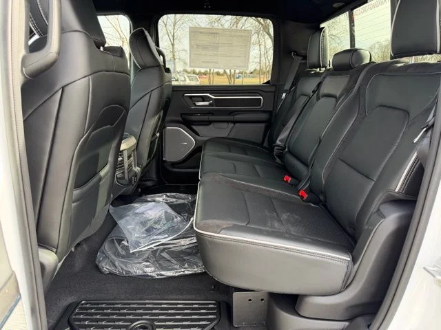 2026 RAM 1500 Laramie - Photo 16