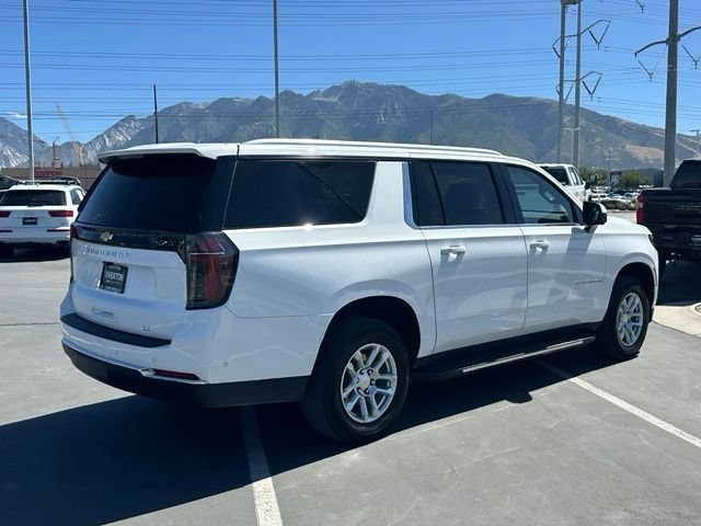 2025 Chevrolet Suburban LT - Photo 6
