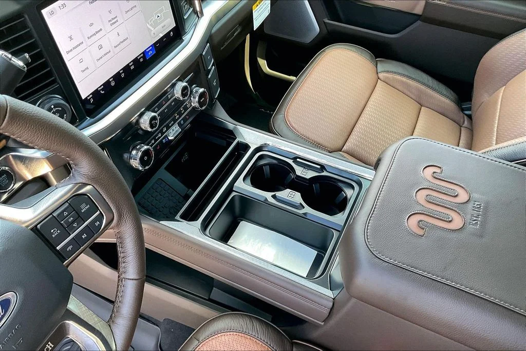 New 2026 Ford Super Duty F-250 King Ranch 4D Crew Cab