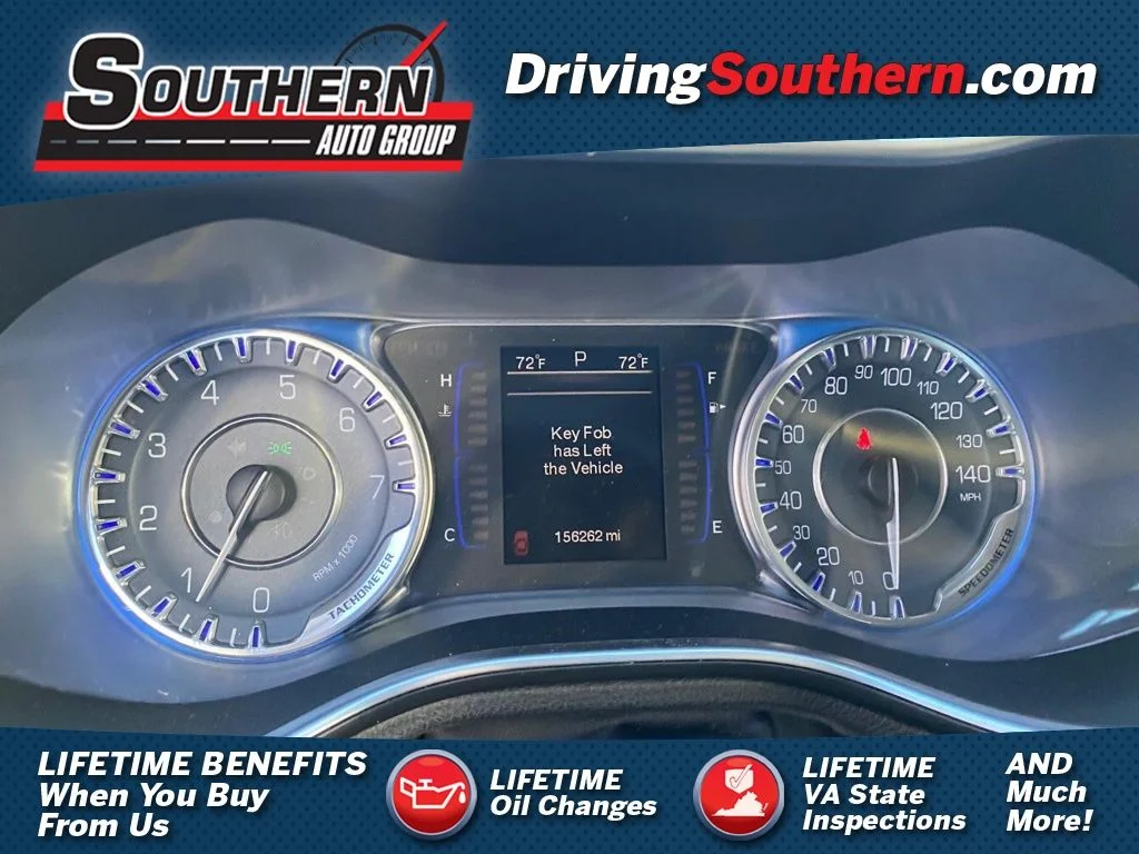 Used 2015 Blue Chrysler Limited image 1