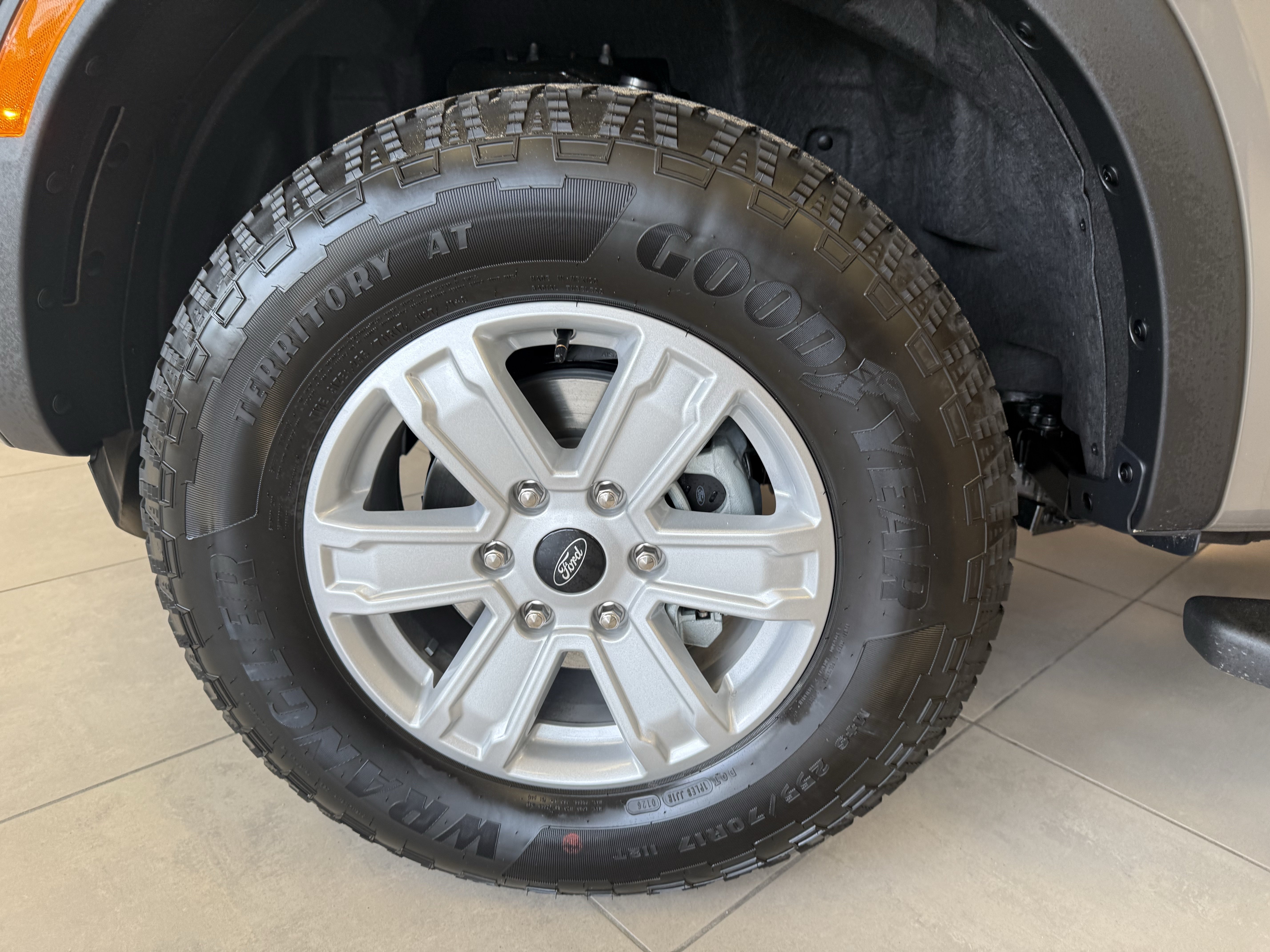New 2026 Marsh Gray Ford XL image 16