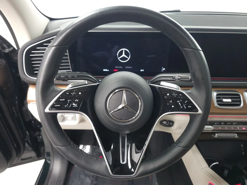 Used 2024 Emerald Green Metallic Mercedes-Benz GLE 450 image 12