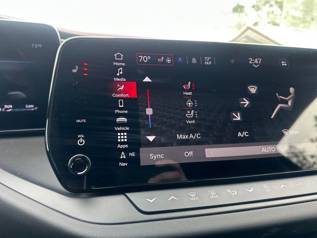 New 2026 White Knuckle Dodge R/T Plus image 23