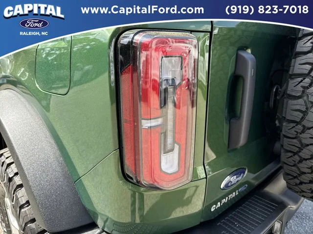 Used 2025 Green Ford Badlands image 16