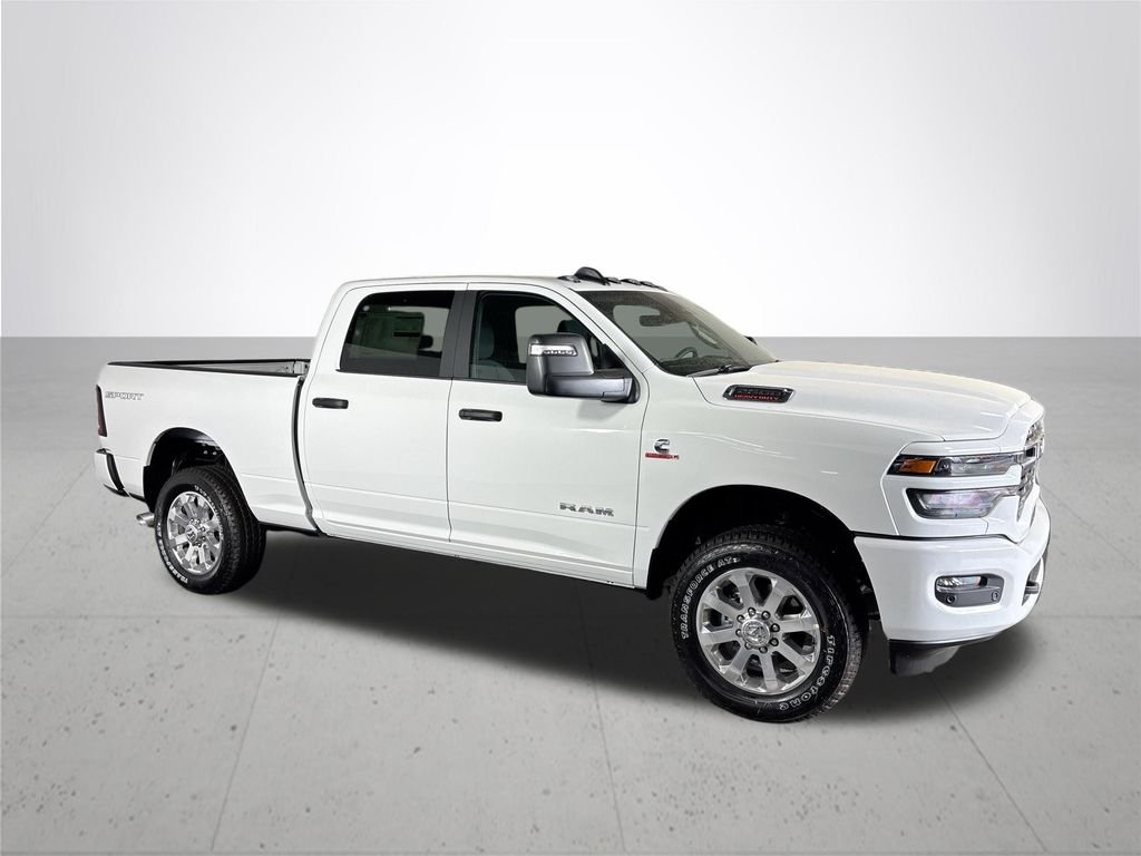 New 2026 Bright White Clear-Coat Exterior Paint RAM Big Horn image 4