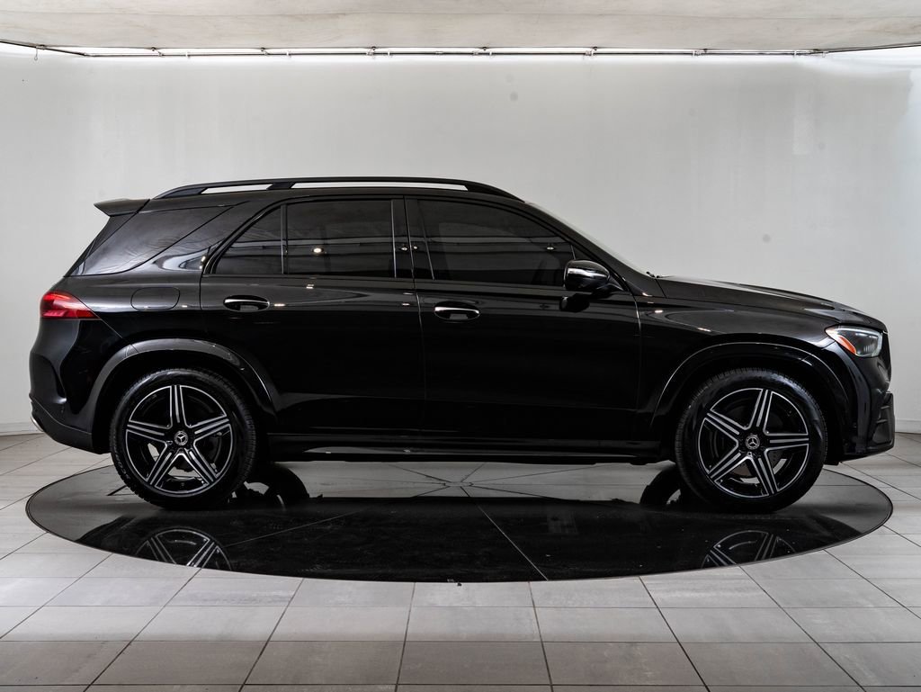 Certified Used 2026 Obsidian Black Metallic Mercedes-Benz GLE 580 image 11