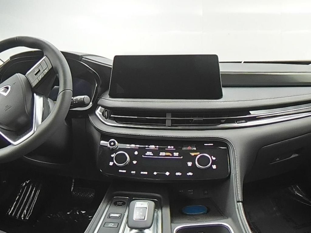 New 2027 MOONBOW BLUE INFINITI Luxe AWD image 18