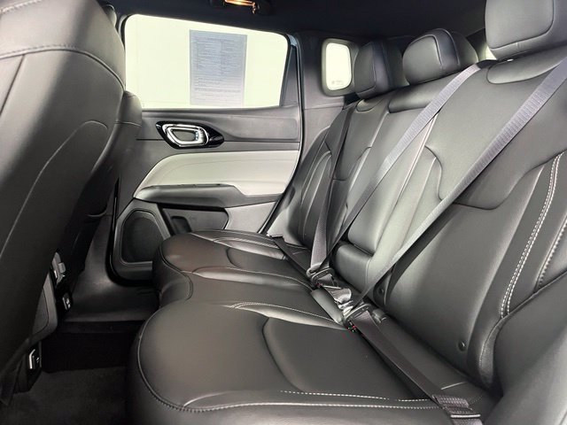 Used 2026 Silver Jeep Limited image 38