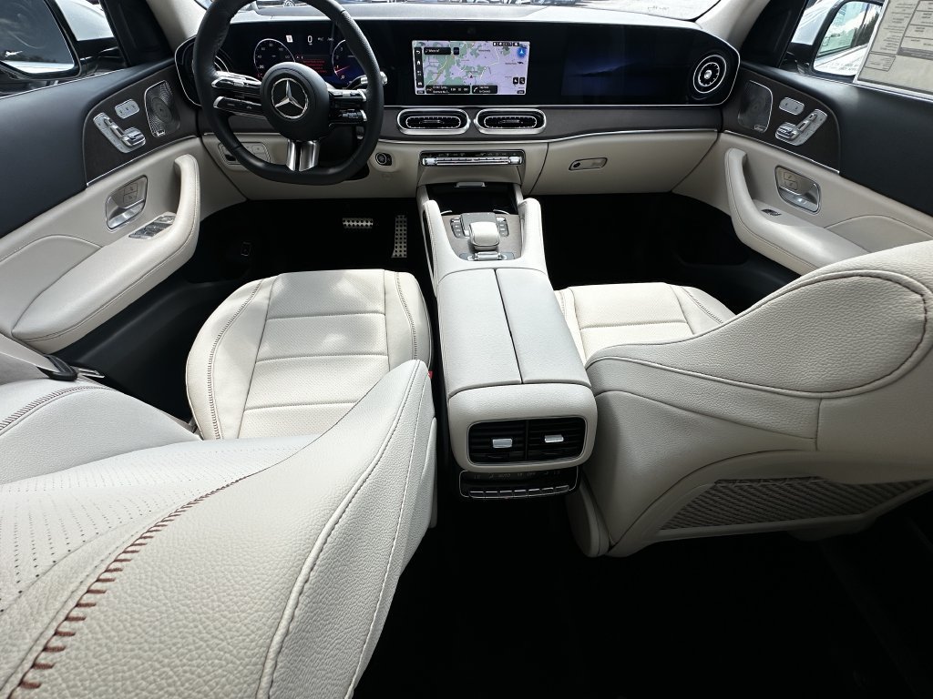 New 2027 Polar White Mercedes-Benz GLS 450 image 64