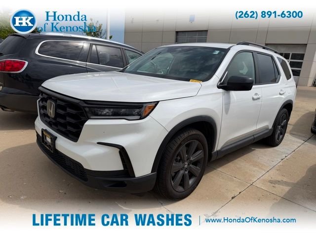 2025 Honda Pilot Sport AWD's photo
