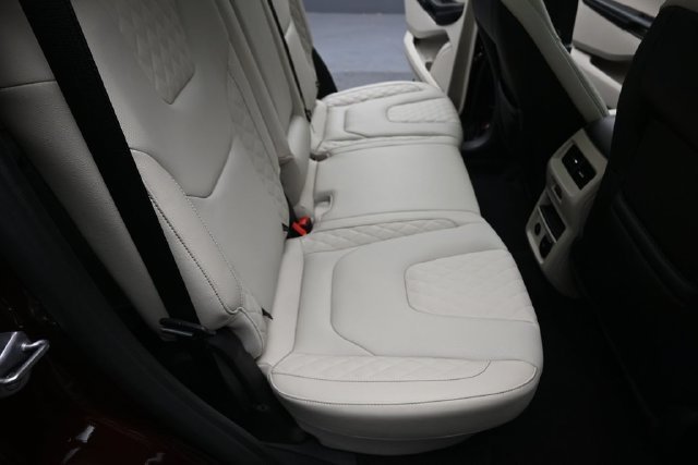 Used 2024 Red Ford Titanium image 27