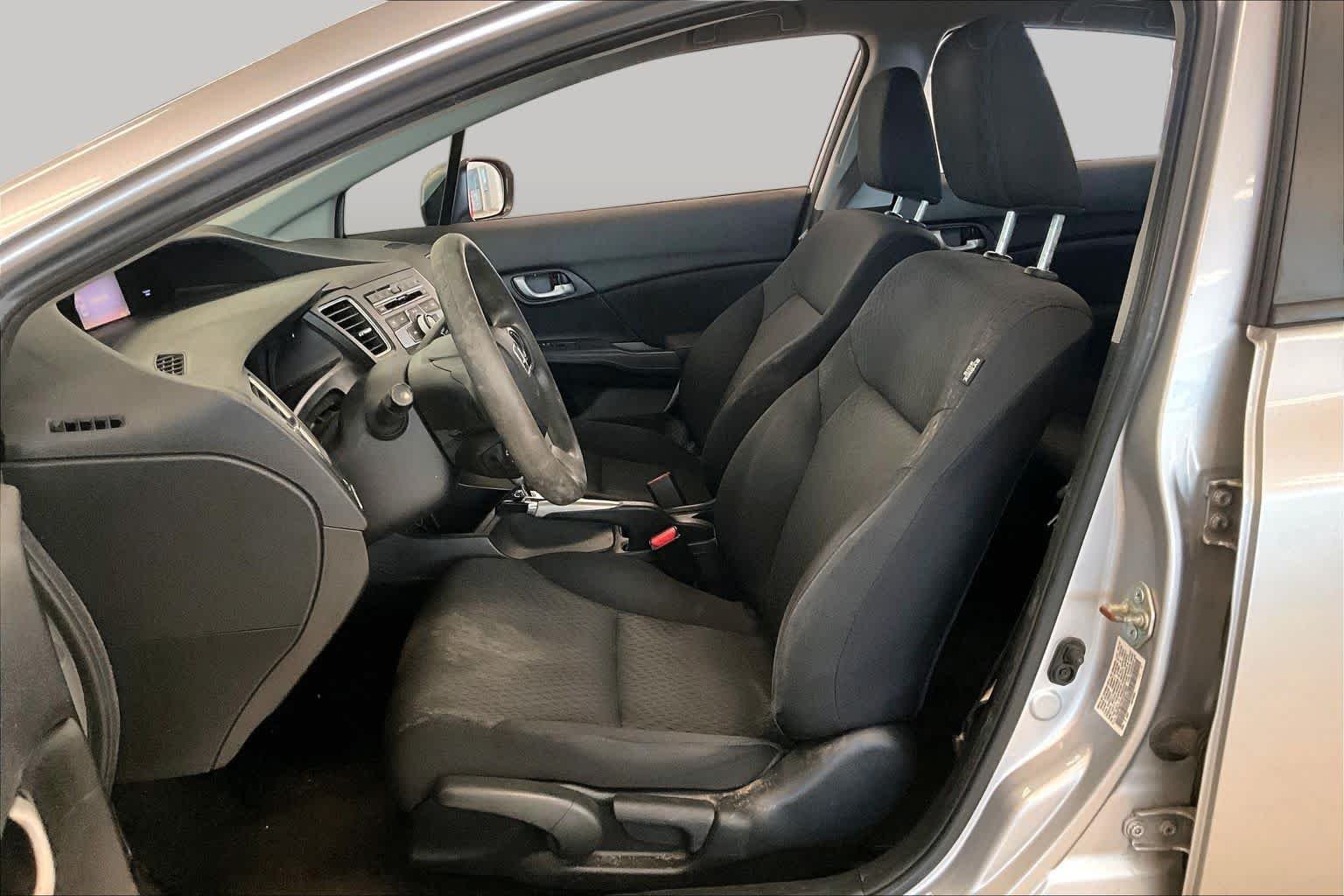 Used 2014 Alabaster Silver Metallic Honda LX image 7