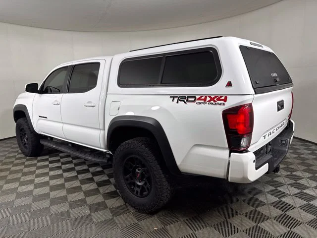 Certified Used 2018 Super White Toyota TRD Off-Road image 6