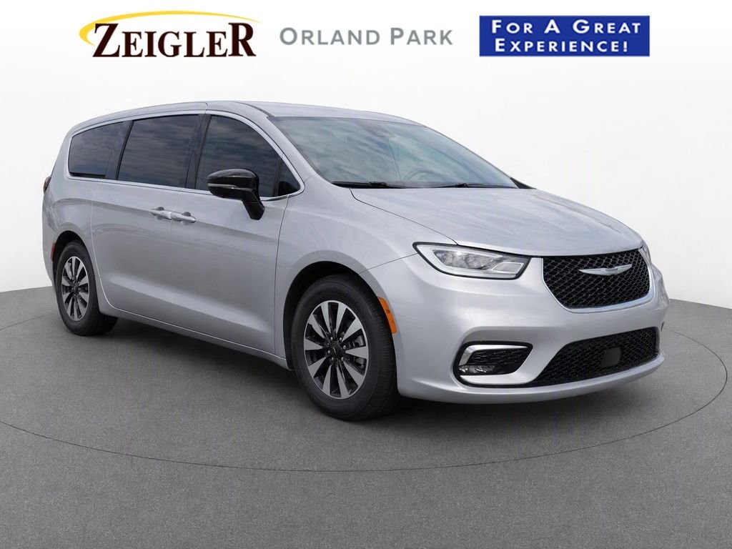 2024 Chrysler Pacifica