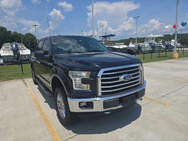 Used 2016 Black Ford XLT image 1