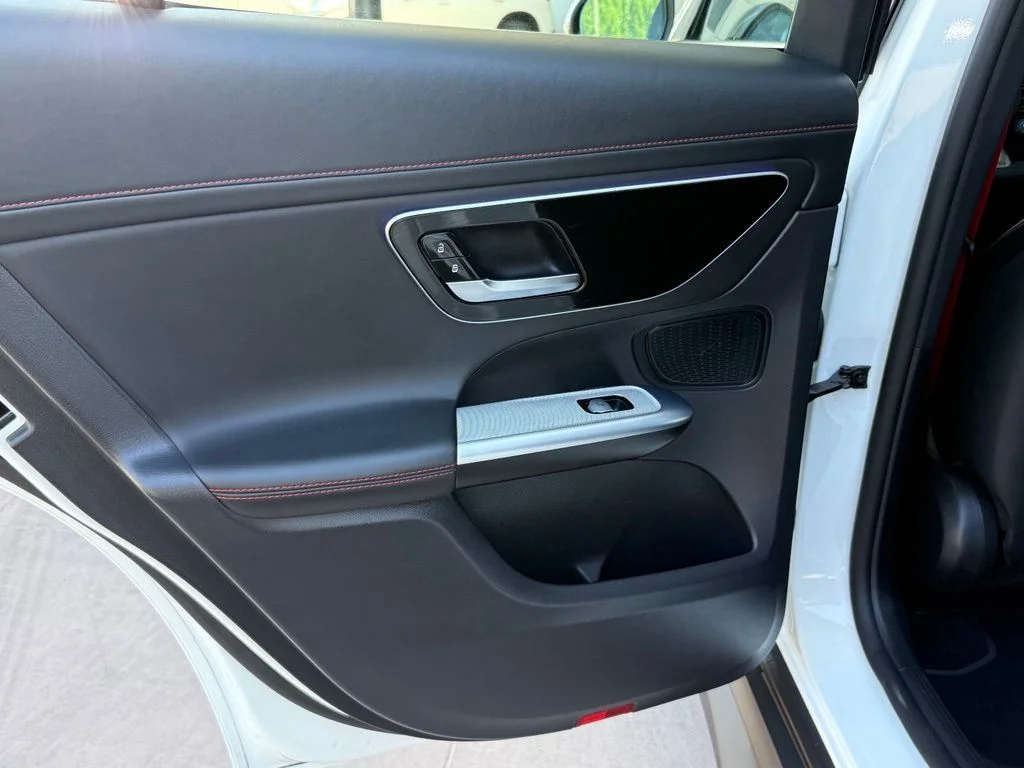 Used 2024  Mercedes-Benz GLC 43 AMG® image 24