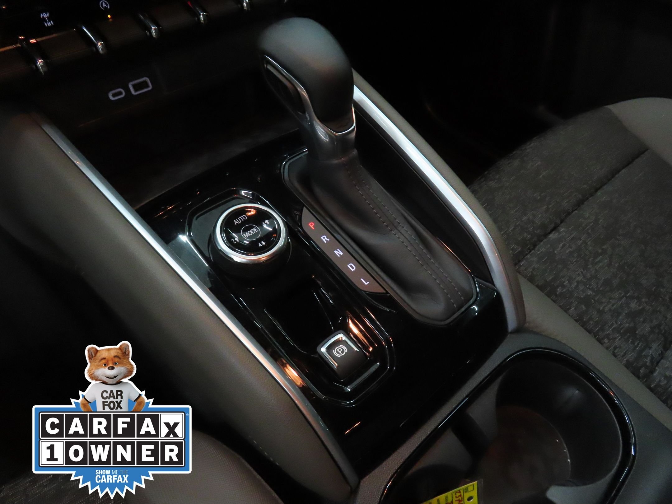 Used 2024  Chevrolet ZR2 image 17