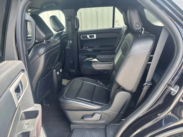 Used 2020 Black Ford XLT image 24