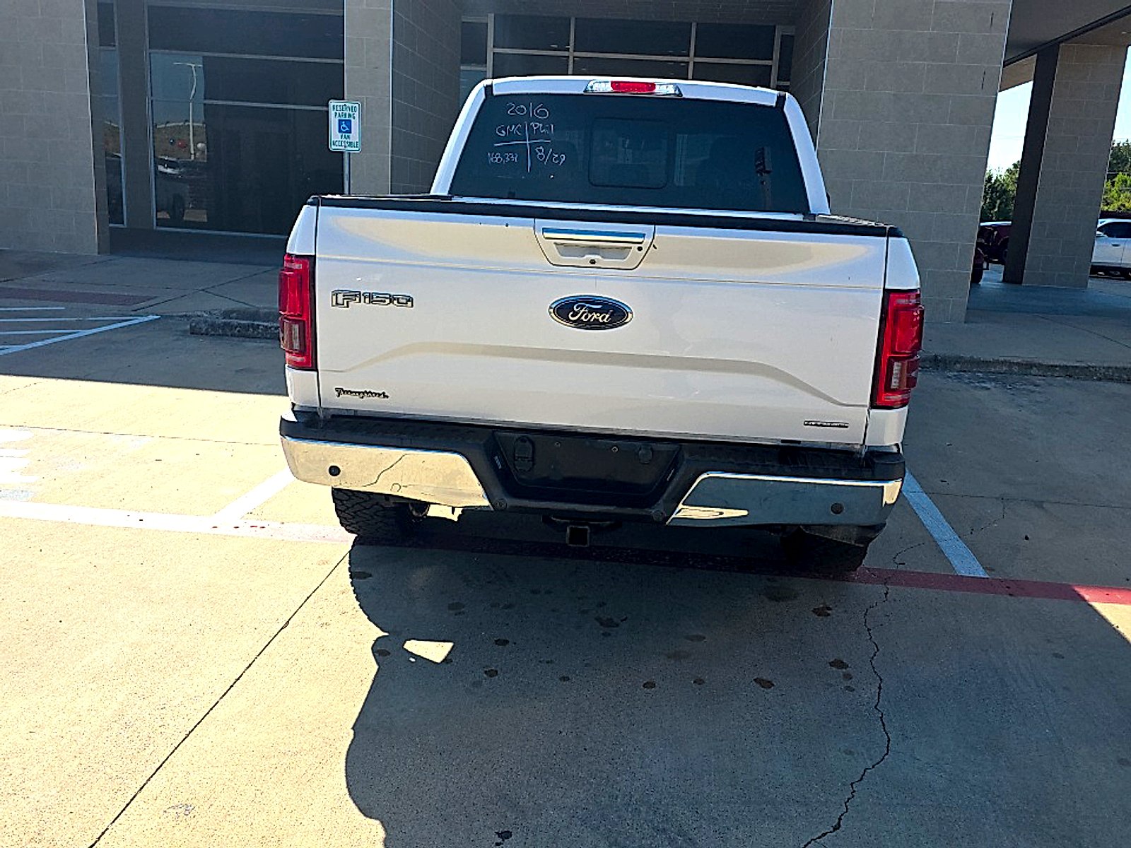 Used 2016 White Ford LARIAT image 10