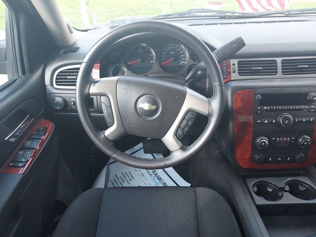 Used 2013 Black Chevrolet LS image 16