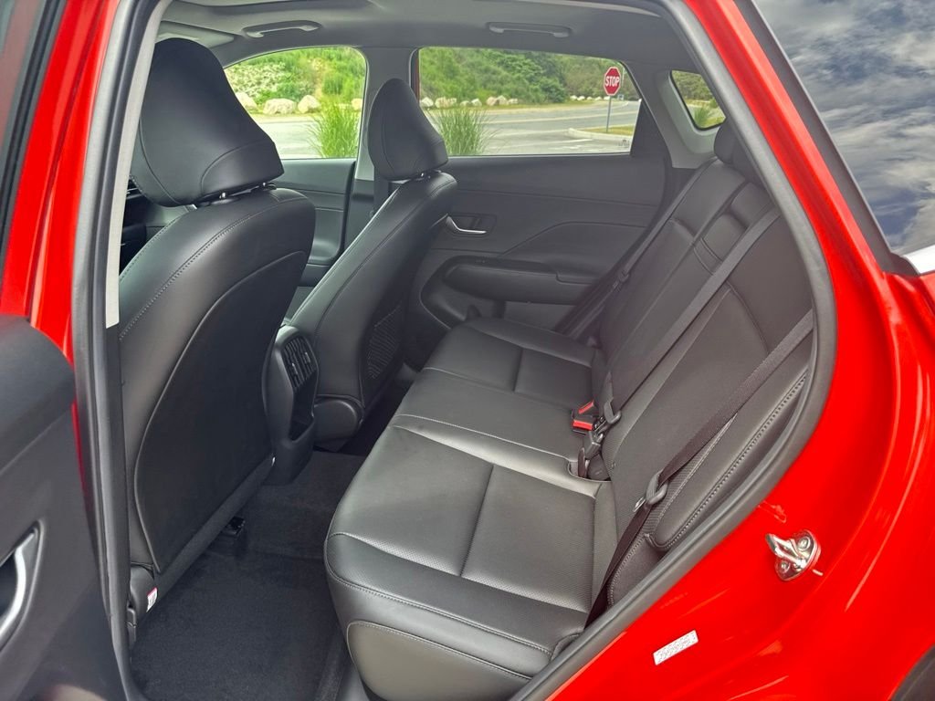 2025 Hyundai Kona Limited - Photo 30