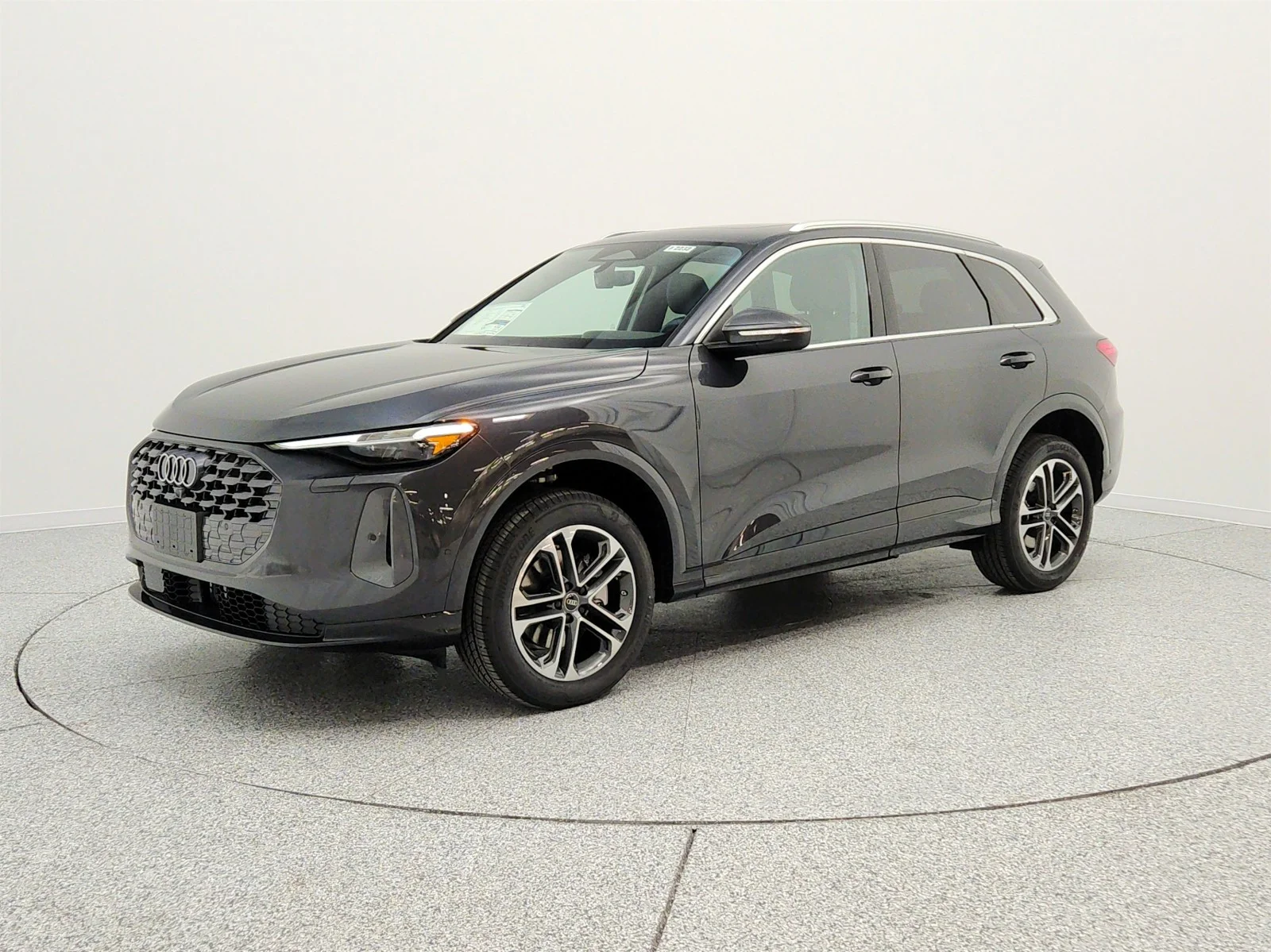 2026 Audi Q5 Premium Plus quattro's photo