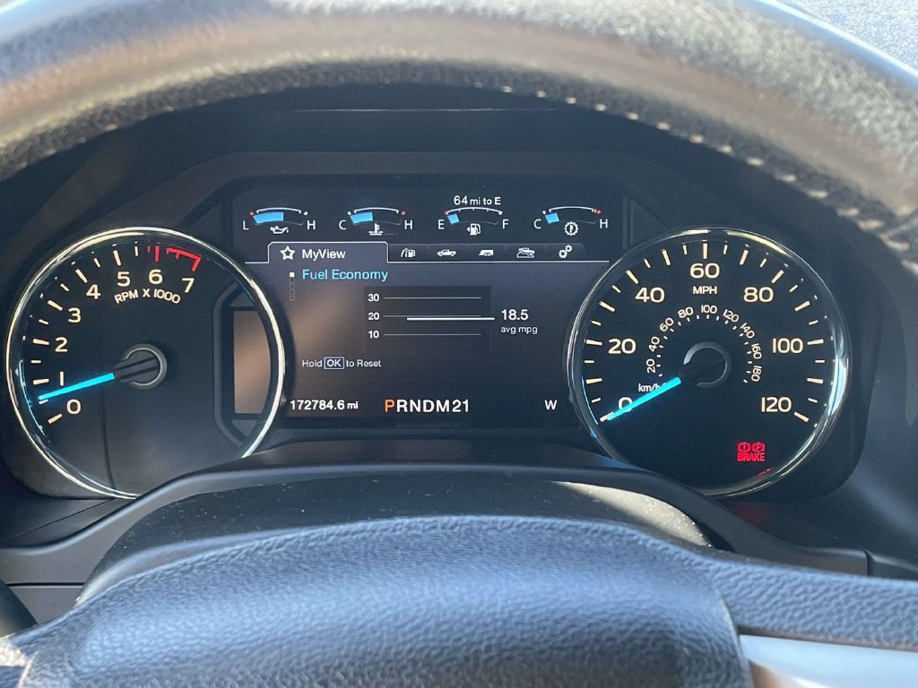 Used 2015 Red Ford Lariat image 19