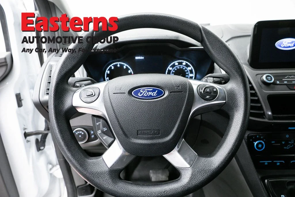 Used 2022 White Ford XLT image 10