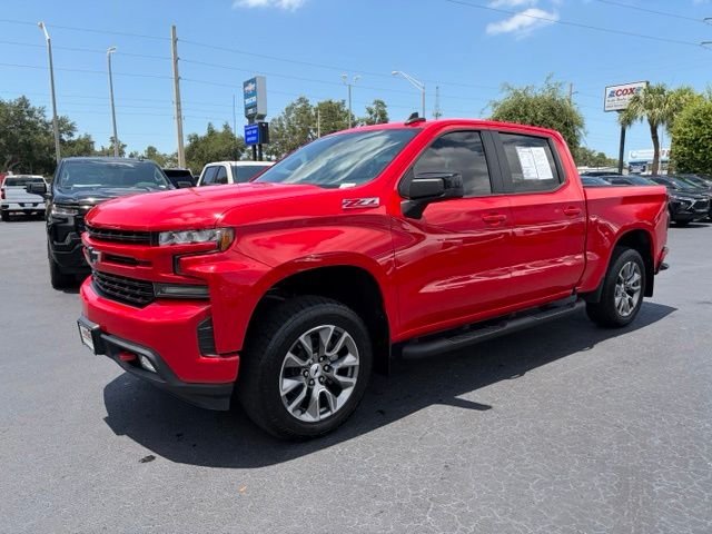 Used 2019 Red Chevrolet RST image 3