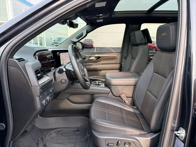 Used 2025 Gray Chevrolet High Country image 20