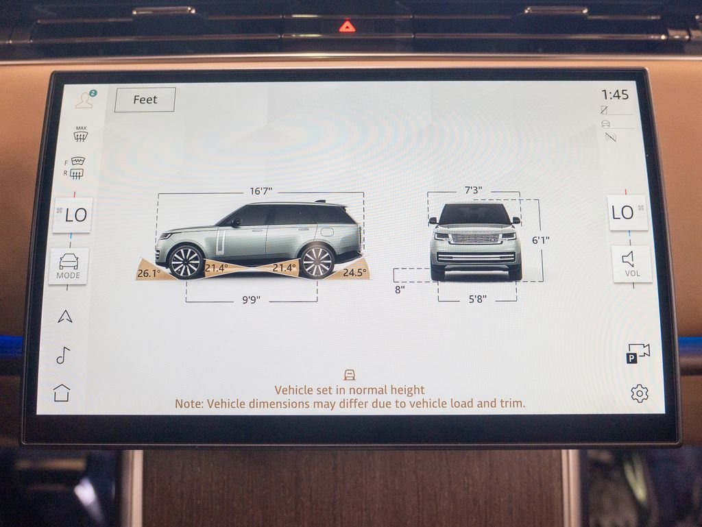 Used 2025 Gray Land Rover SE image 27