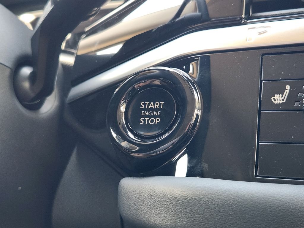 New 2026 Everest White Pearl TriCoat Nissan SV image 20