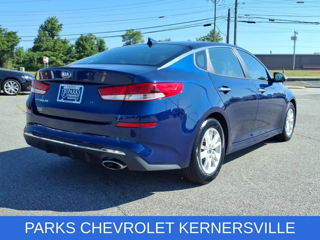 Used 2019 Blue Kia LX image 4
