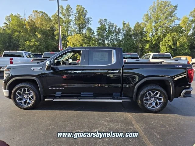 New 2026 Onyx Black GMC SLT image 4