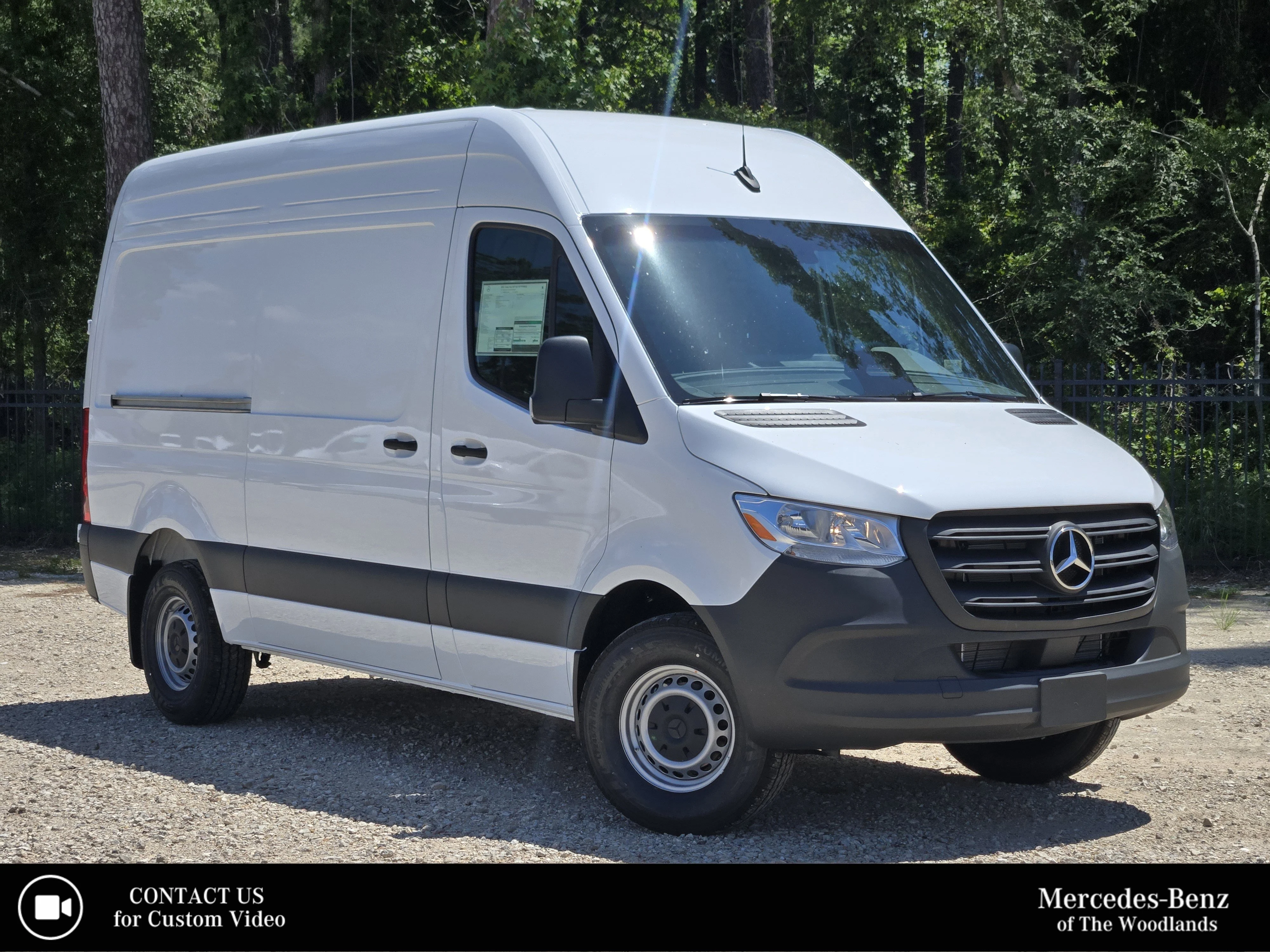 2026 Mercedes-Benz Sprinter 2500 144 WB's photo