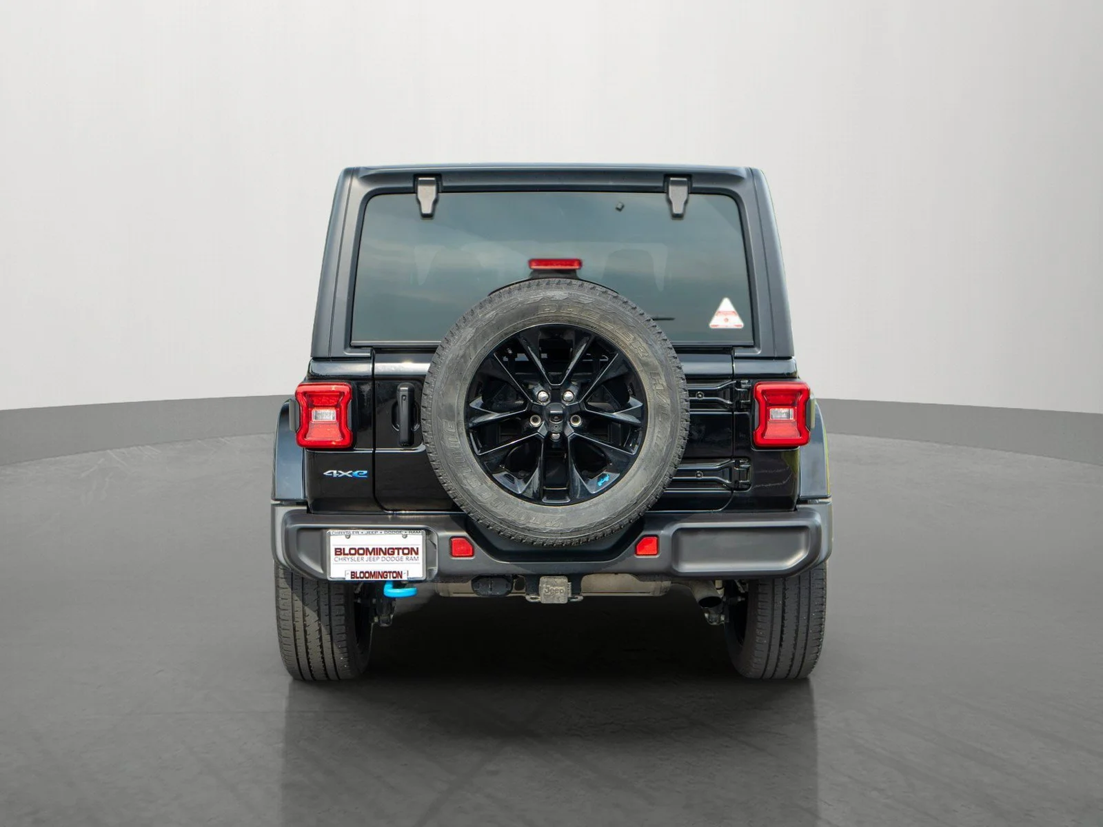 Used 2023 Black Clearcoat Jeep Sahara 4xe image 6