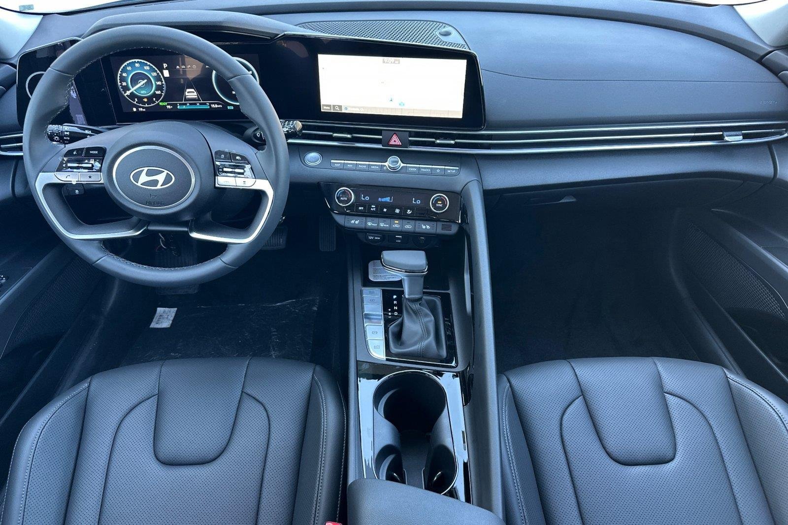 New 2026 Ecotronic Gray Hyundai Limited image 13