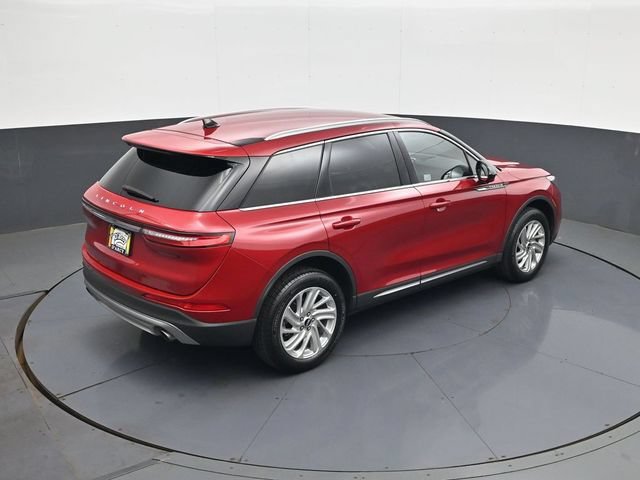 Used 2022 Red Lincoln Standard image 17