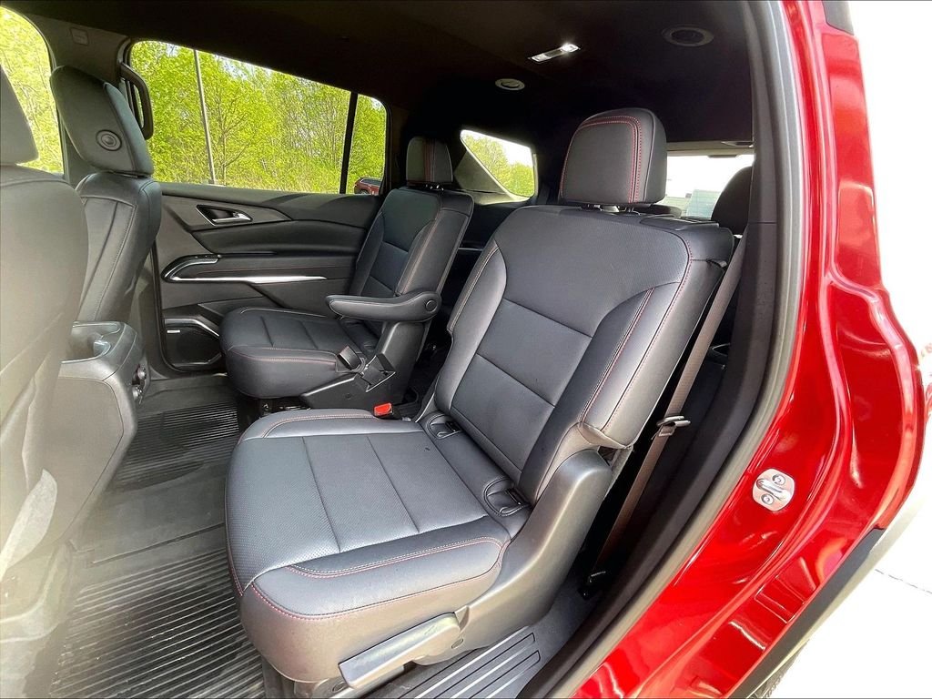 Used 2025 Radiant Red Tintcoat Chevrolet Z71 image 14