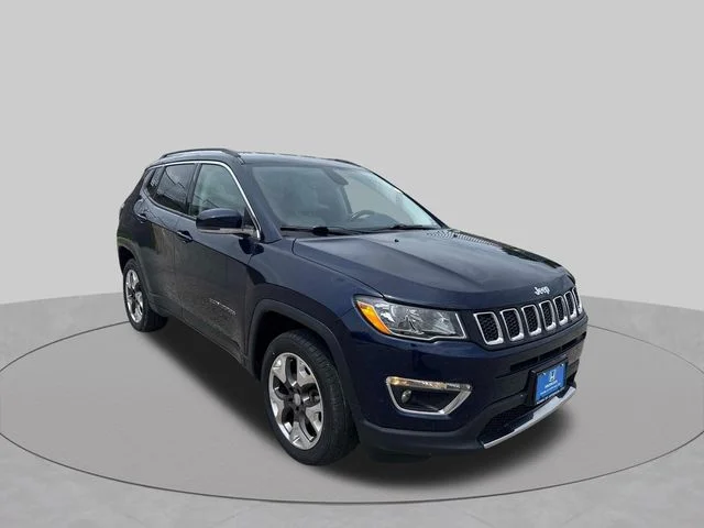 Used 2020 Blue Jeep Limited image 9