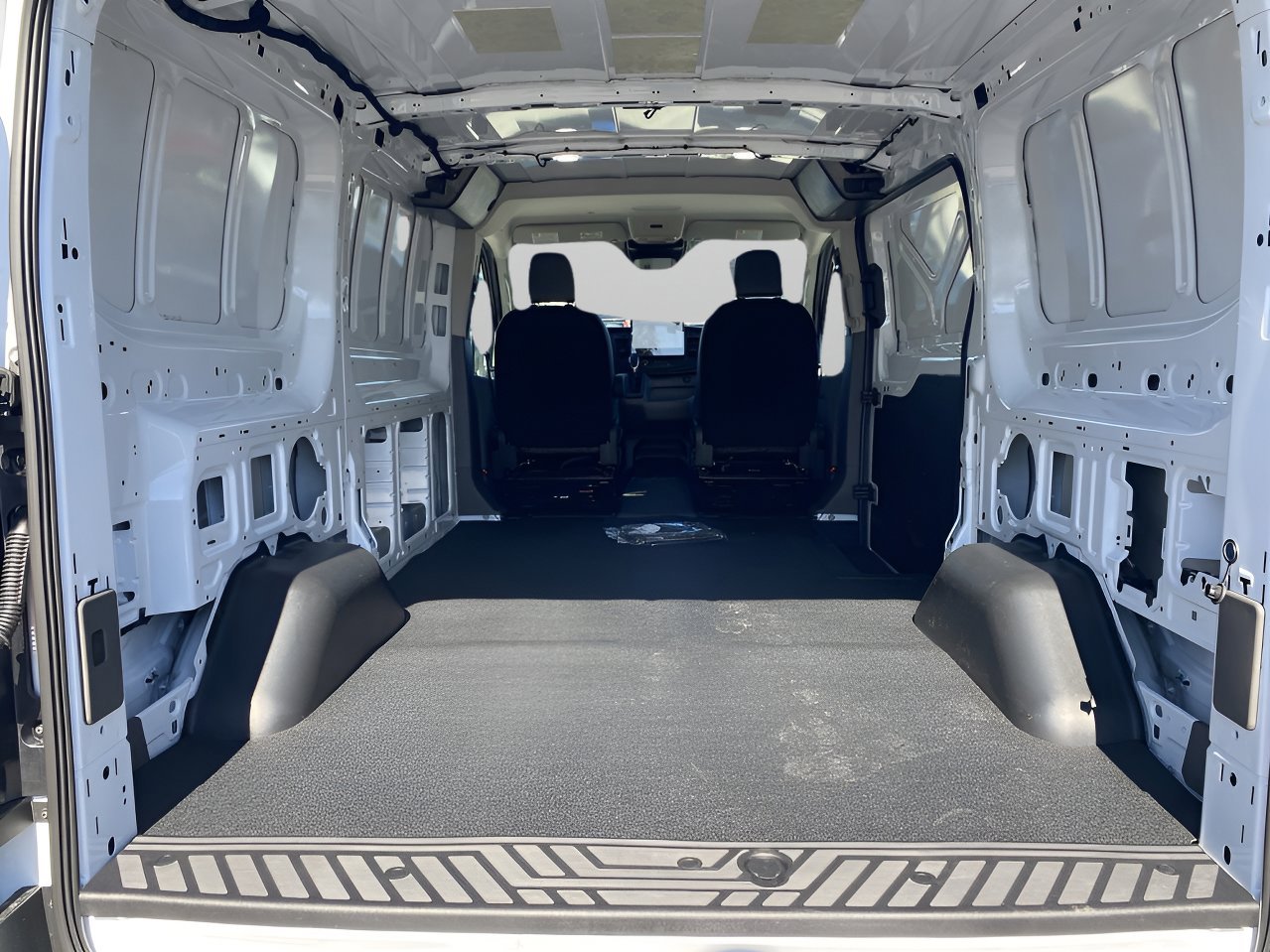 New 2026 Oxford White Ford Cargo Van image 8
